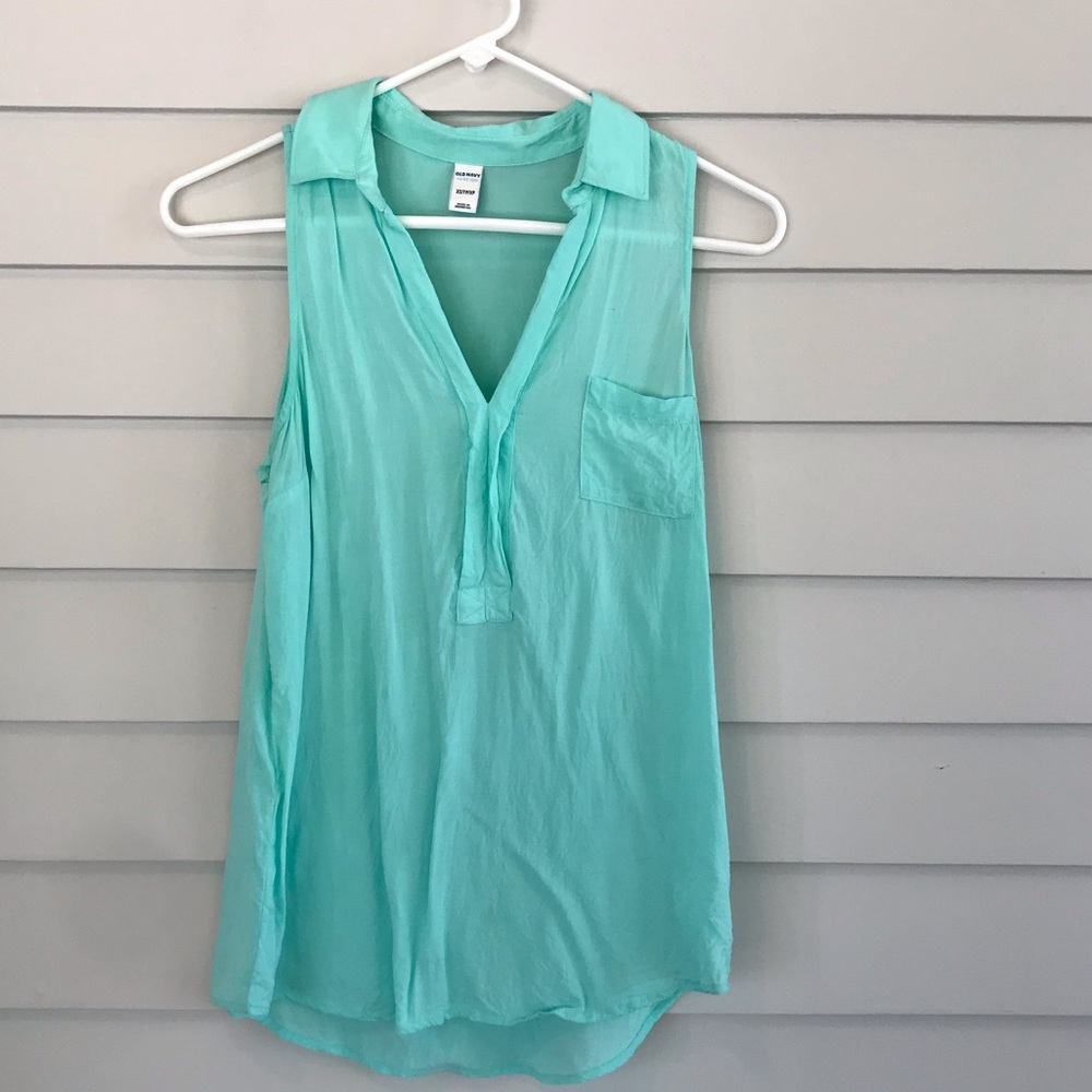 Lightweight Flowy Tank Top